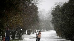 Extrémy počasia v Grécku: V piatok 20 stupňov nad nulou, dnes -20