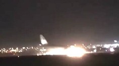 Cestujúci zažili drámu: Lietadlo núdzovo pristálo bez podvozku