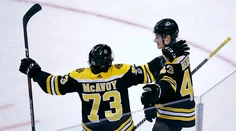 VIDEO: Boston zdemoloval Columbus aj s prispením kapitána Cháru