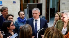 Pápeža Františka museli po zhoršení zdravotného stavu hospitalizovať