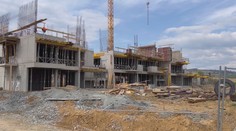 Výstavbou bojujú proti odlivu mladých. Dve mestá na strednom Slovensku sú toho jasným príkladom