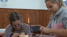 Zvládli by chodiť do normálnej školy, pre nedostatok asistentov to tieto deti nedokážu