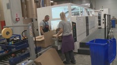 Papierenský podnik na Horehroní dá prácu ďalšej stovke ľudí. Láka ich aj na benzínové poukážky