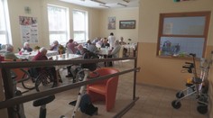 Mestá a obce hlásia kritickú situáciu. Mnohé už nedokážu platiť ani to, čo musia