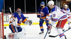 Nashville vyhral Prezidentskú trofej, McDavid má na dosah trofej Arta Rossa