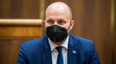 Starostovia a primátori majú kvôli obrannej dohode obavy. Od Naďa chcú písomné záruky