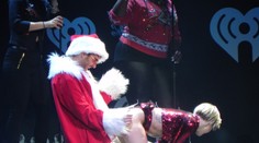 VIDEO: Miley Cyrus bola na koncerte opitá!