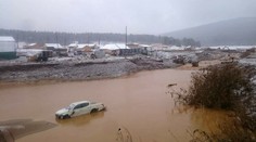 FOTO: V Rusku sa pretrhla priehrada, hlásia 15 mŕtvych a 13 nezvestných