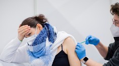 Tri štvrtiny všetkých nežiaducich účinkov vakcíny na Slovensku hlásili ženy