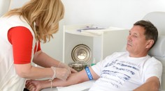 V Anglicku zmizne z dotazníkov pri darovaní krvi otázka, ktorá diskriminuje Afričanov