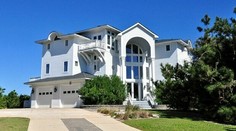 Prvý deň luxusnej dovolenky sa zmenil na tragédiu. Iba sedemročný chlapec zomrel vo výťahu