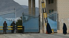 Taliban povolil otvorenie univerzít v Afganistane. Vrátili sa aj ženy