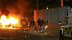 Severné Írsko: Počas streľby v Londonderry zomrela novinárka