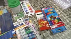 Pomôcky do školy stoja desiatky eur. Sociálne slabšie rodiny však majú nárok na príspevok od štátu