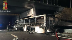 Pozostatky obetí nehody autobusu privezú z Talianska v piatok