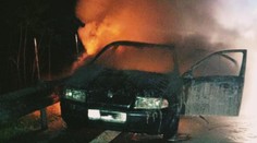 Ukradol auto, došiel mu benzín. Ukradol aj benzín, auto mu zhorelo. Príbeh smoliara zo Zvolena