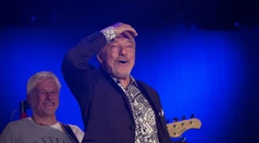 Karel Gott nečakane zrušil koncert. Opäť je za tým choroba
