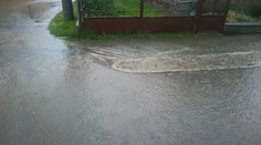 Búrky vyčíňali na Záhorí. Prívalový dážď vytopil časť Malaciek