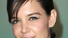 Katie Holmes vie byť aj krásna. Keď sa jej chce