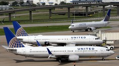 Omikron zrušil tisíce letov po celom svete. Nakazili sa piloti aj letušky