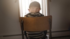 Pozreli sme sa na to, ako pracujú úrady v prípade psychického či fyzického týrania detí