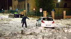 Rím paralyzoval lejak s krúpami veľkými ako tenisové loptičky