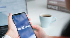 Na Facebooku prebiehala vražda v priamom prenose, polícia už má páchateľa