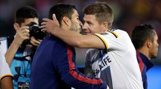 Barcelona uspela pred rekordnou návštevou v Pasadene