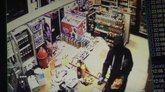 Zlodej v Košiciach skúša šťastie. Z benzínky ukradol žreby