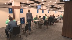 Idete sa dať cez víkend zaočkovať AstraZenecou? Termín druhej dávky vás nepoteší