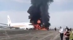 Lietadlo Tibet Airlines začalo pred štartom horieť, pasažierov evakuovali