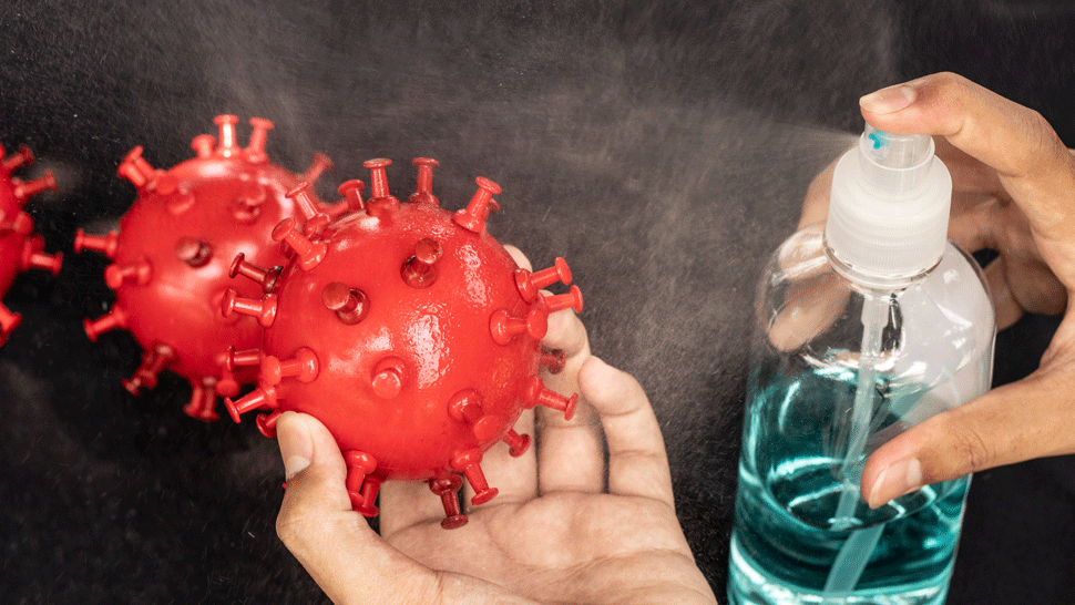 Vedci vytvorili dezinfekciu, ktorá dokáže povrchy chrániť pred vírusom až 90 dní