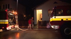 Silná búrka na východe Slovenska! Blesk zapálil strechu na rodinnom dome