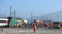 VIDEO: Po zrážke vlakov zostali desiatky zranených