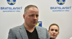 Bratislavský kraj je pripravený poskytnúť tisíce rúšok do ambulancií