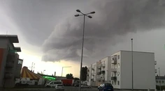 Búrky čakajte aj v sobotu. Výstrahy hlásia v niekoľkých okresoch