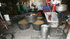 FOTO: Myší trus a pleseň. Inšpektori odhalili nelegálnu výrobňu tofu