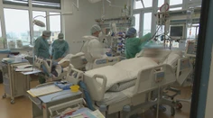 Covidoví pacienti ovládli nemocnicu v Martine. Pozrite si autentické zábery z oddelenia