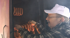 Pozrite si výrobu klasických spišských párkov. Tu je tajná ingrediencia ich úspechu