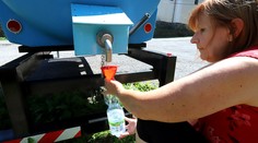 Nemôžu sa umývať ani variť. Už v desiatich obciach na Slovensku vyhlásili pre nedostatok vody mimoriadnu situáciu