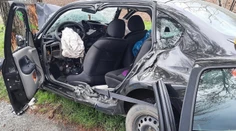 Tragická nehoda na juhu. Vodičovi (†40) sa stal osudným náraz do stromu