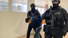 Podozrivý z brutálnej vraždy v Michalovciach je už vo väzbe, jeho nevlastný otec tvrdí, že je nevinný