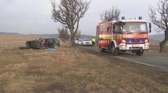 Len 16-ročný mladík zobral kamarátku na výlet autom. Skončilo sa to tragicky