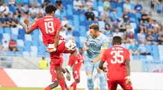 VIDEO: Slovan si poradil s oslabeným Trenčínom. V akcii bol aj VAR rozhodca