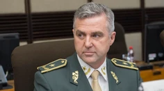 Gašpar by mal odstúpiť, zhodli sa na tom bývalí policajní šéfovia