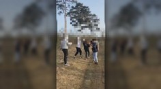 Máme dôkazy o ďalších bitkách detí v Miloslavove. Alkohol a drogy sú tam súčasťou zábavy