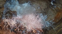 Unikátna Ochtinská aragonitová jaskyňa je pýchou aj hanbou Slovenska