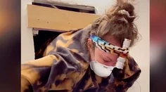 Šokujúce odhalenie: Žena našla za zrkadlom v kúpeľni tajné miestnosti. Jej video je hitom