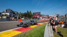 Rosberg najrýchlejší v prvom tréningu na VC Belgicka