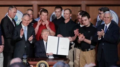 Trump zrušil dekrétom viacero Obamových ekologických opatrení